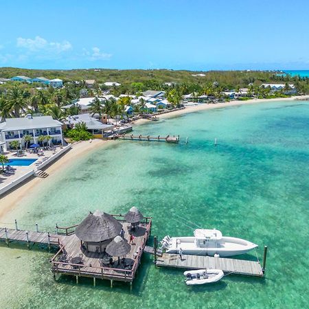 Готель Augusta Bay Джордж-Таун Екстер'єр фото